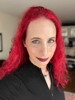 Claire R Novotny Headshot